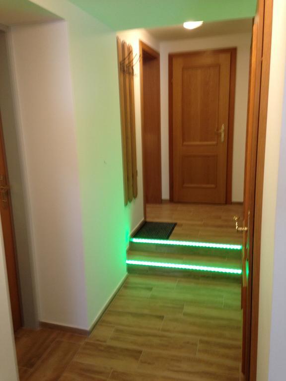 Haus Julia Apartment มึลบาค อัม โฮคเคอนิก ภายนอก รูปภาพ