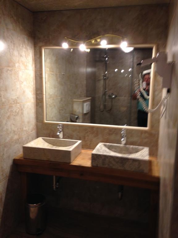 Haus Julia Apartment มึลบาค อัม โฮคเคอนิก ภายนอก รูปภาพ