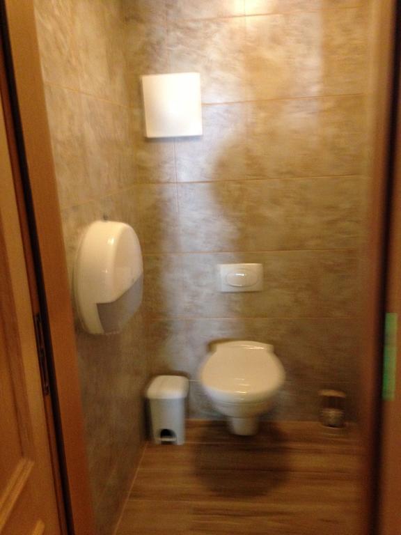 Haus Julia Apartment มึลบาค อัม โฮคเคอนิก ภายนอก รูปภาพ